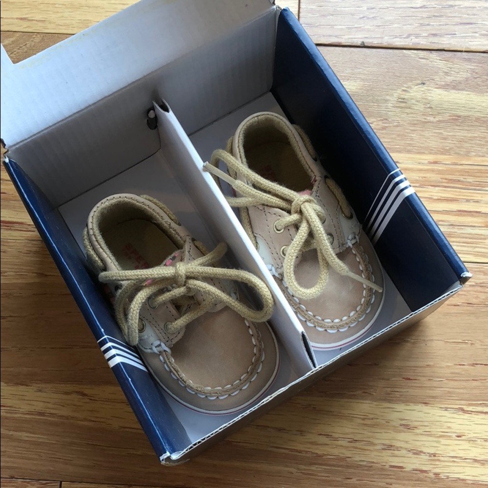 Sperry Size 1 infant shoes
